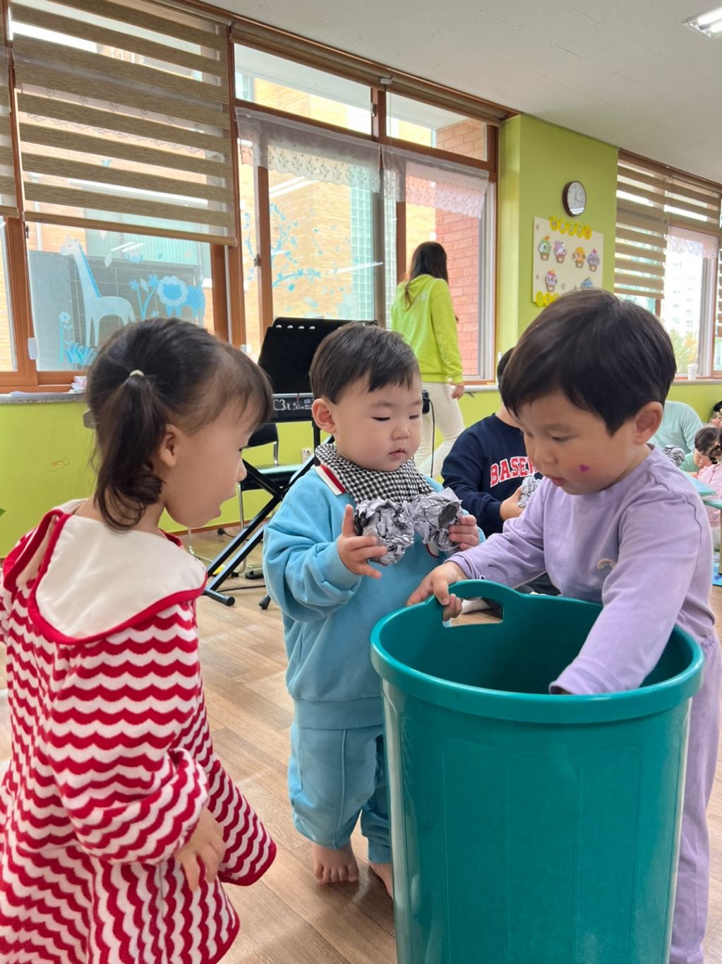 KakaoTalk_20231020_161635310_09.jpg
