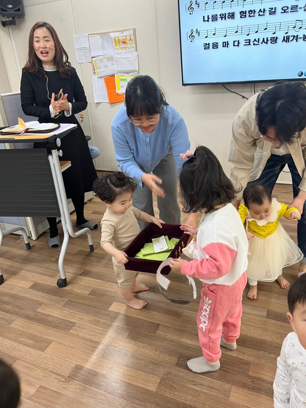 KakaoTalk_20230418_182918999_06.jpg