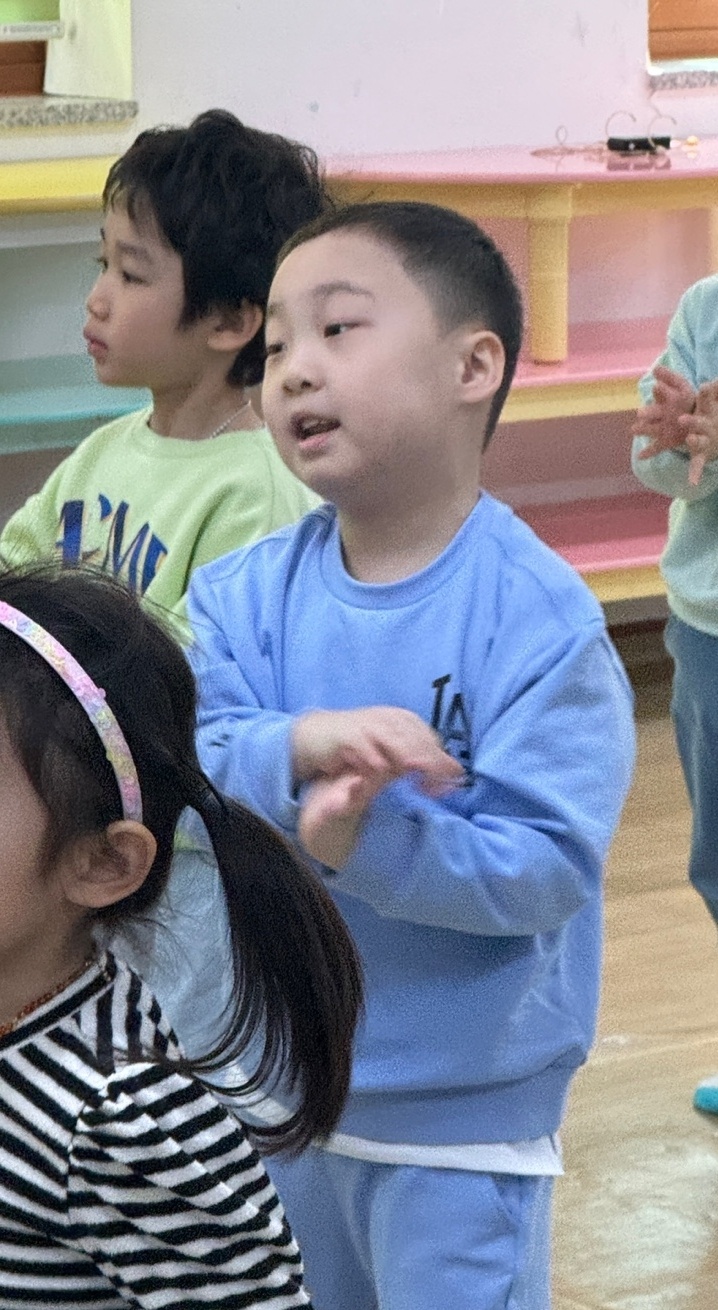 1742940370571-10.jpg