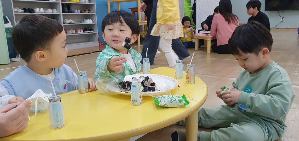 KakaoTalk_20230329_181554056_01.jpg