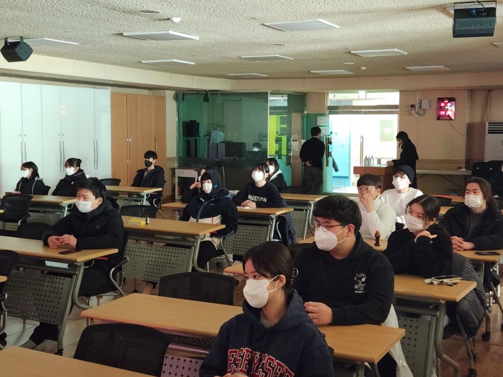 KakaoTalk_20221218_185008594_05.jpg