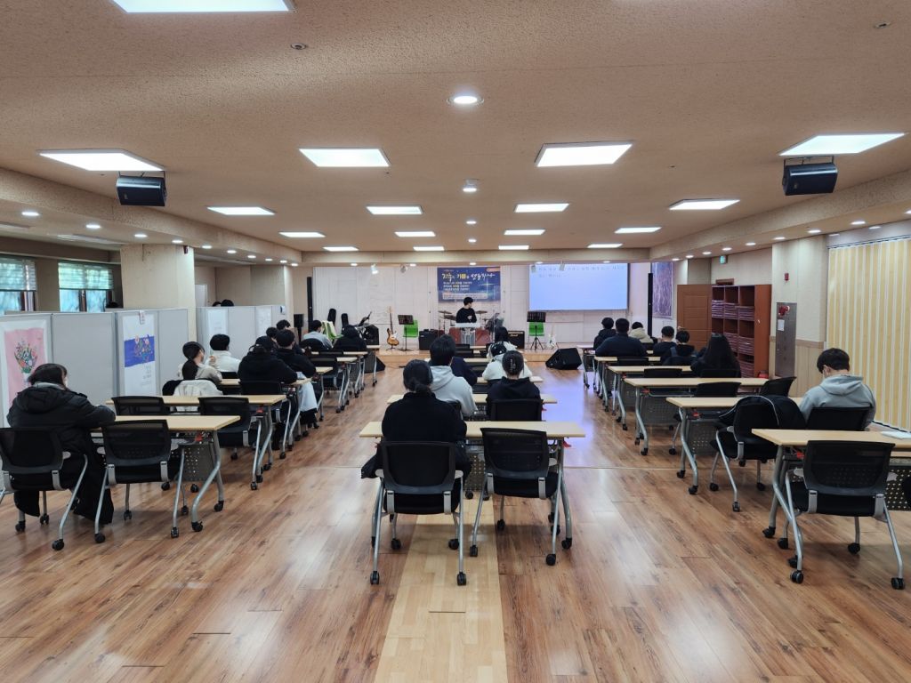 KakaoTalk_20221211_152045258_06.jpg