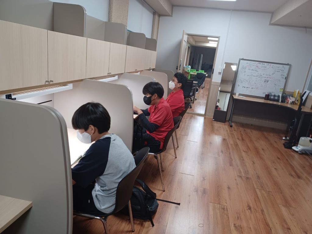 KakaoTalk_20220608_144359672_02.jpg