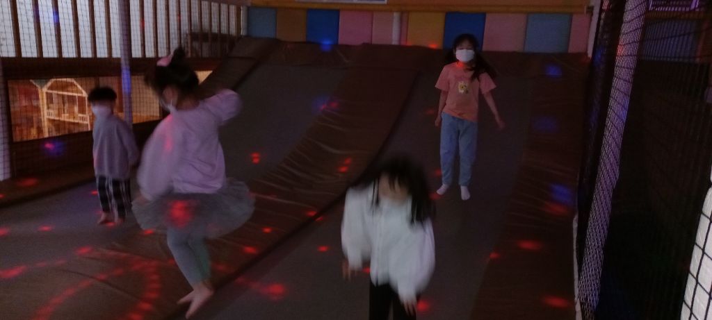 1651397809318-16.jpg