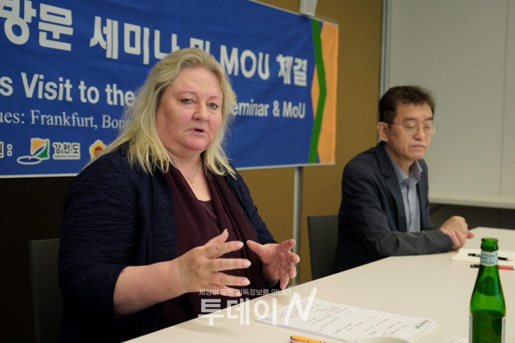 05_앙체-헬메나우.jpg